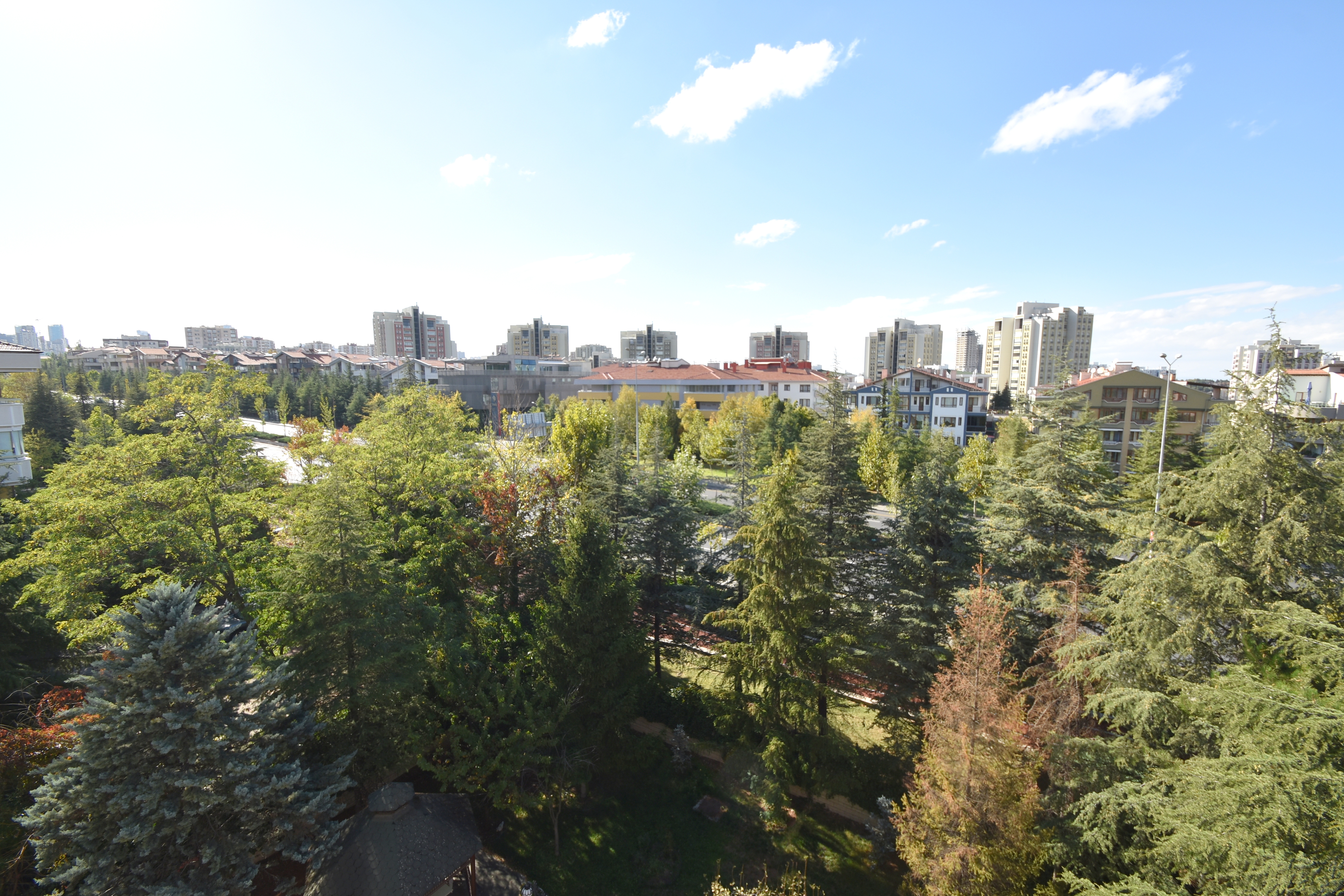 Birlik Mahallesinde Full Bakımlı 5+2+Kapalı Oto+Asansörlü..Kök Tapu